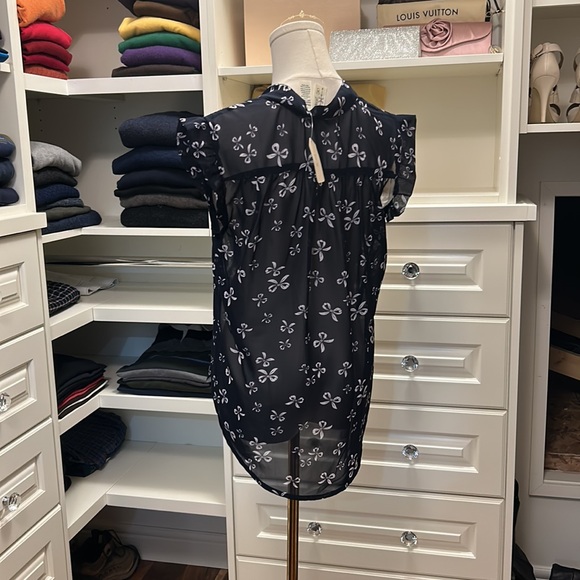 Sheer bow tie shirt - Picture 2 of 3